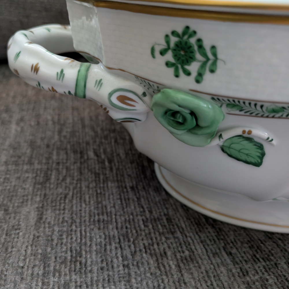 Herend White Handpainted W/ 14KT Gold Serving Tureen With Ornate Bird & Flowers - Picture 7 of 12